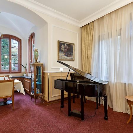 Spa Hotel Villa Ritter 카를로비바리 외부 사진