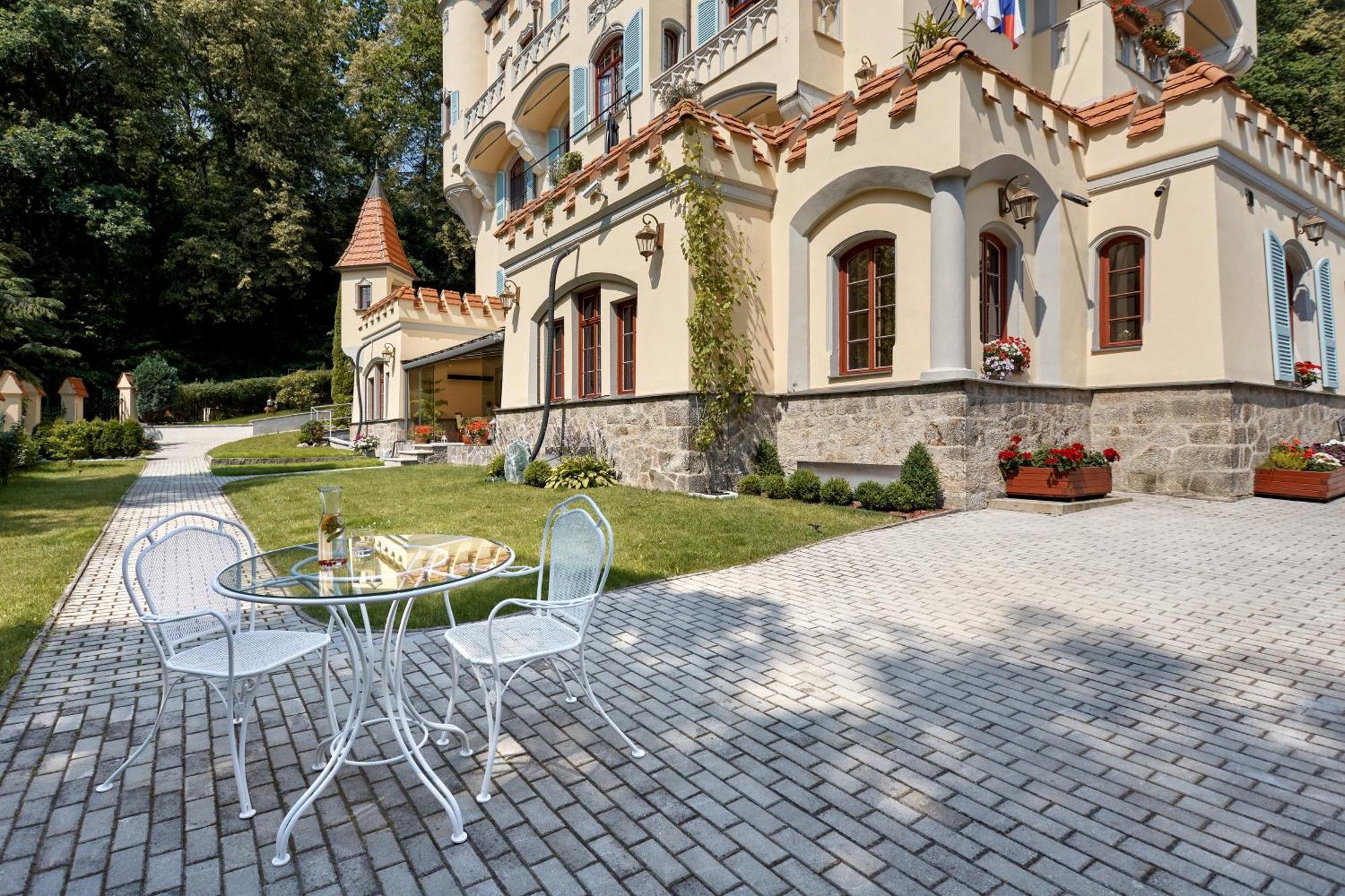 Spa Hotel Villa Ritter 카를로비바리 외부 사진